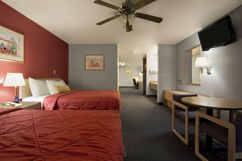 Howard Johnson By Wyndham Holbrook Quarto foto